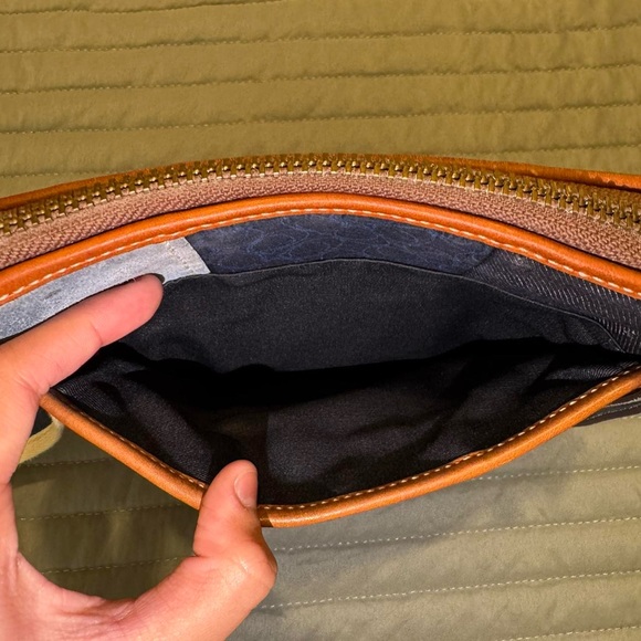 Vintage Coach crossbody denim patchwork purse - Picture 6 of 9